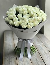 Букет 35 Белых роз в Сергиевское