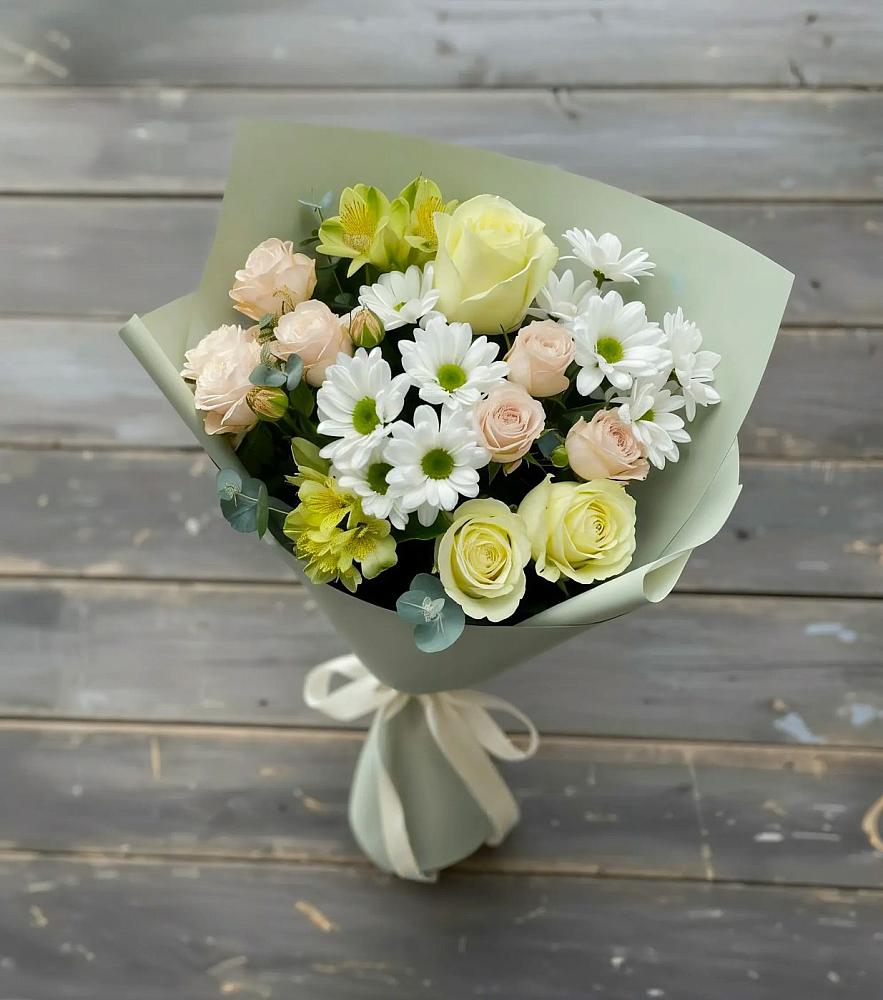 Букет цветов из: Альстромерии, Розы и Хризантемы в Сергиевское