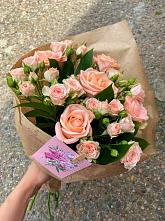 Букет цветов из:  Розы #REPLACE_PRED# Сергиевское