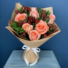 Букет цветов из:  Розы и Альстромерии #REPLACE_PRED# Сергиевское