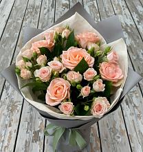 Букет цветов из:  Розы #REPLACE_PRED# Сергиевское