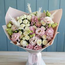 Букет цветов из:  Альстромерии и Розы в Сергиевское
